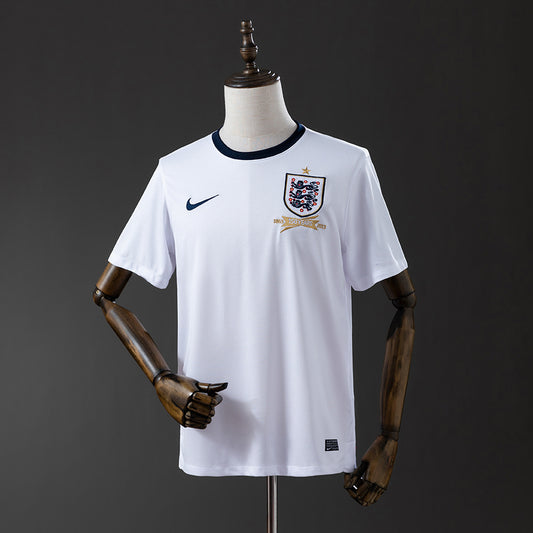 2013 Inglaterra primera equipación especial 150 aniversario
