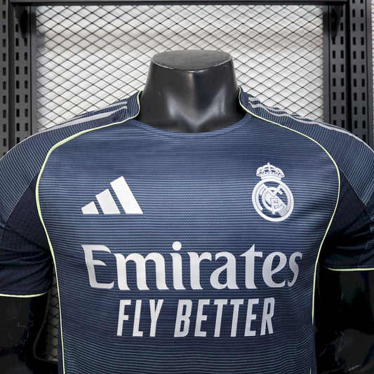 25-26 Real Madrid segunda equipacion