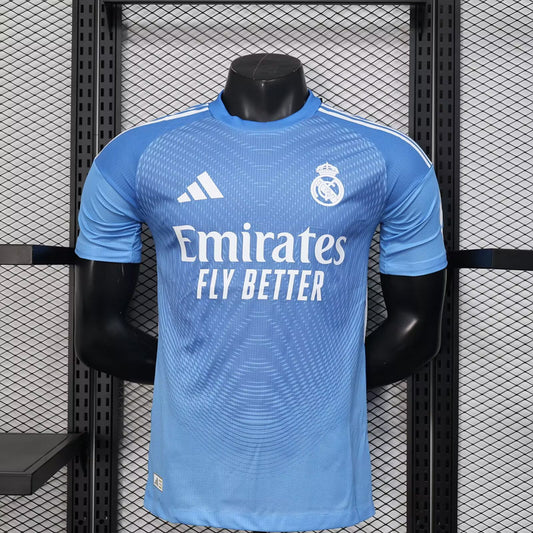 25-26 Real Madrid portero equipacion