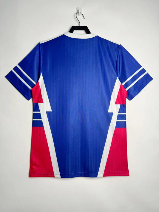90 Selección Yugoslavia primera equipacion