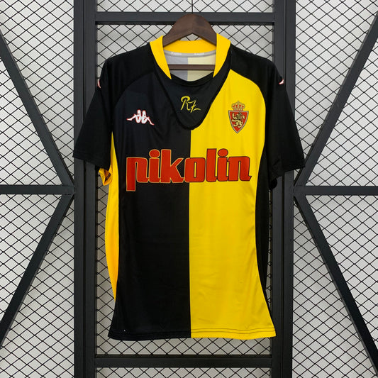 01-02 Real Zaragoza segunda equipación
