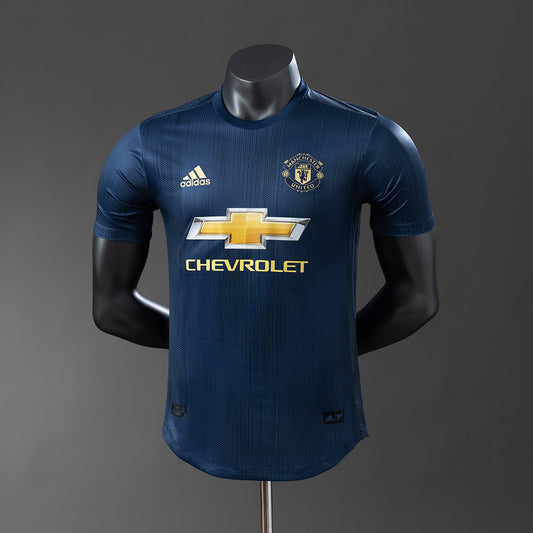 18-19 Manchester United tercera equipación