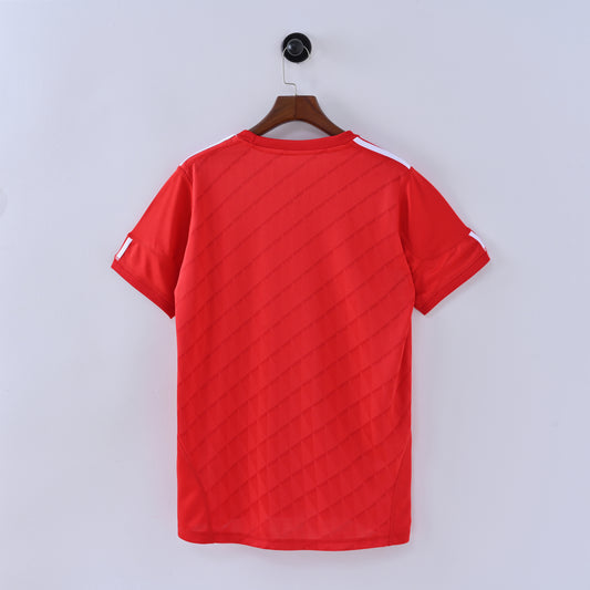 10-11 Liverpool primera equipacion
