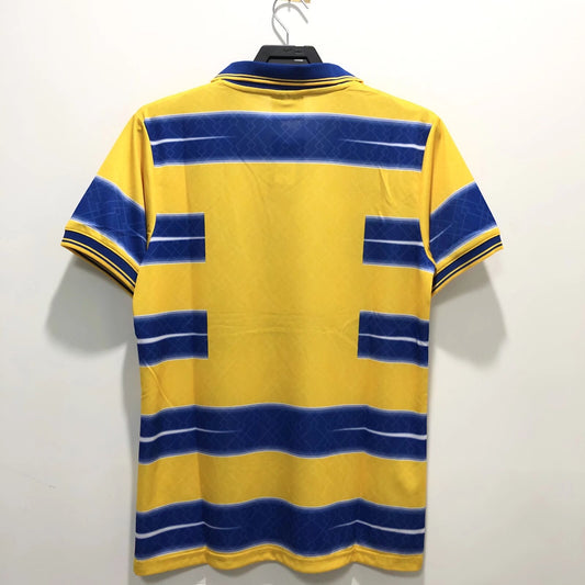 98-99 Parma primera equipación