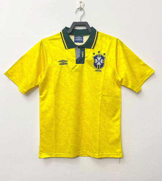 91-93 Selección Brasil primera equipacion