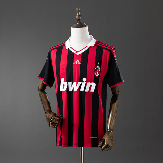 09-10 AC Milán primera equipación
