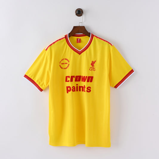 85-86 Liverpool segunda equipacion