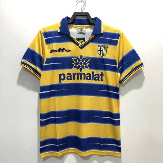 98-99 Parma primera equipación
