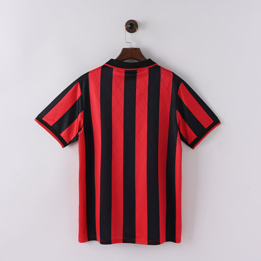 95-96 AC Milan primera equipacion