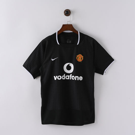 03-04 Manchester United segunda equipacion