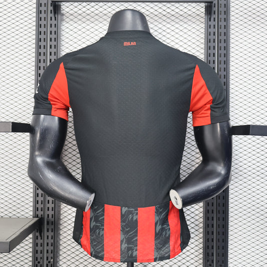 25-26 AC Milan primera equipacion