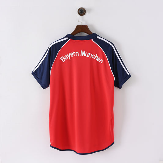 00-01 Bayern de Munich primera equipacion