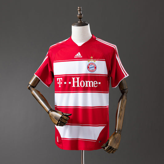 07-08 Bayern de Munich primera equipación (parches incluidos)