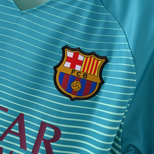 16-17 Barça tercera equipación