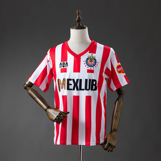 92-93 Chivas primera equipación