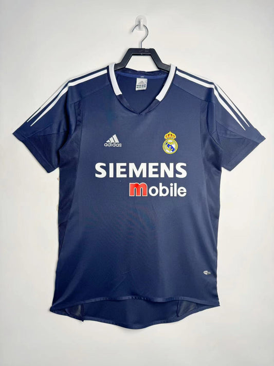 04-05 Real Madrid segunda equipación