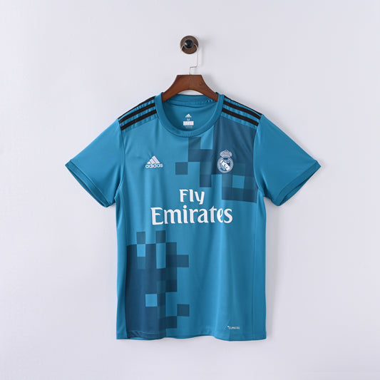 17-18 Real Madrid tercera equipación