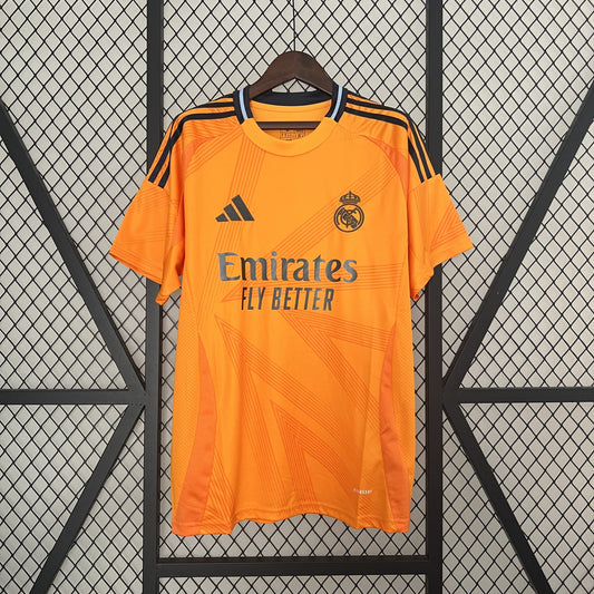 24-25 Real Madrid segunda equipación