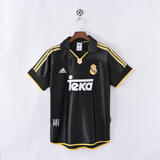 99-00 Real Madrid segunda equipación