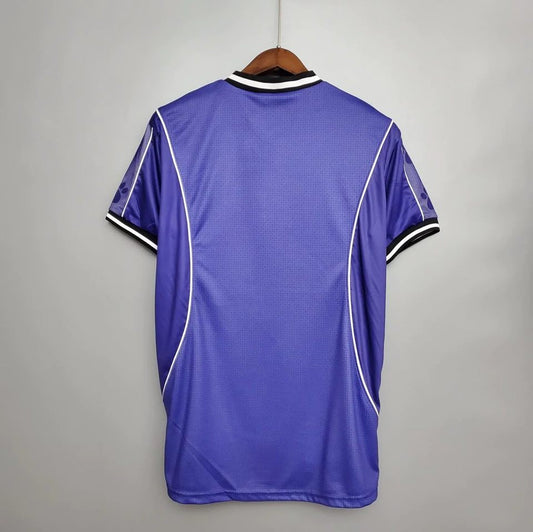 97-98 Real Madrid segunda equipación