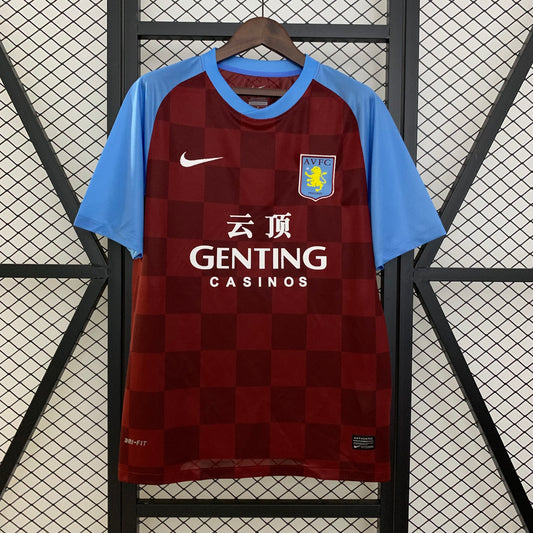 11-12 Aston Villa primera equipación
