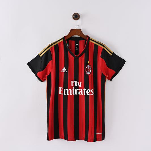 13-14 AC Milan primera equipacion