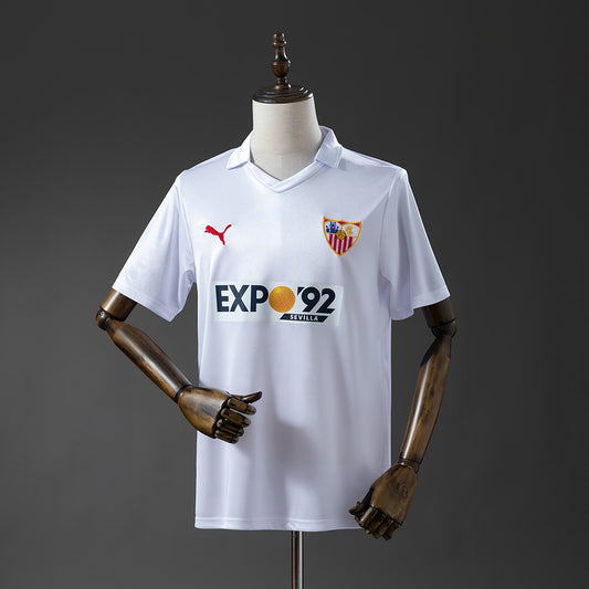 87-90 Sevilla primera equipación