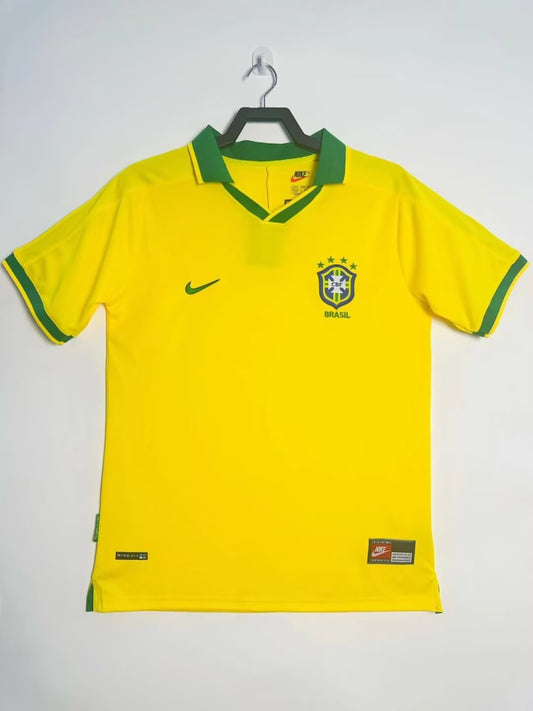 97 Selección Brasil primera equipacion