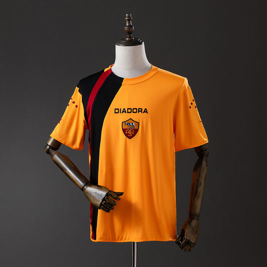 05-06 Roma tercera equipación