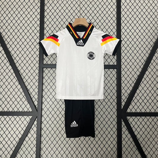 1992 Alemania primera equipación niño