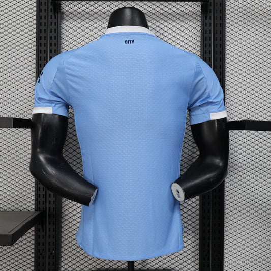 25-26 Manchester City primera equipacion