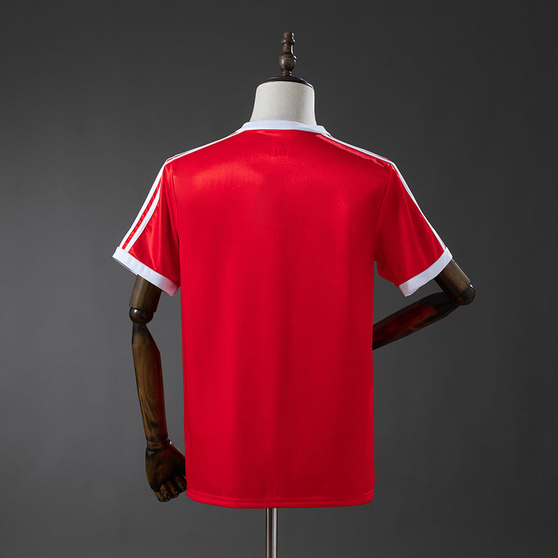 77-80 Nottingham Forest primera equipación