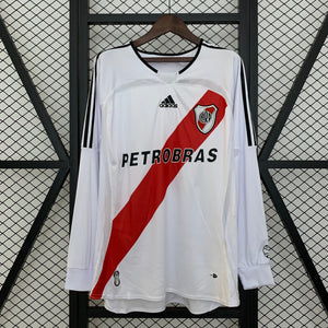 06-07 River Plate primera equipación