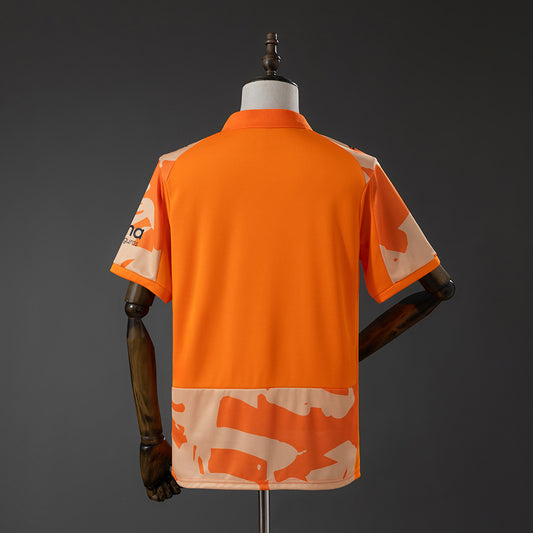 25-26 Valencia primera equipación jornada retro