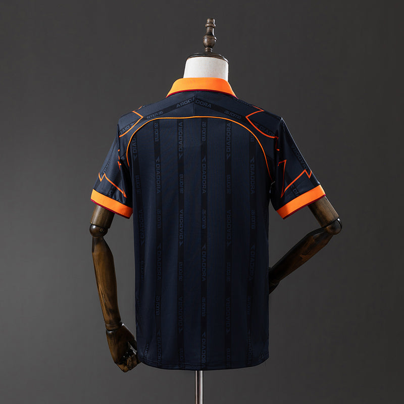 99-00 Roma tercera equipación