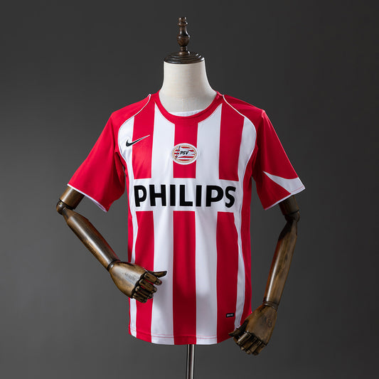04-05 PSV primera equipación