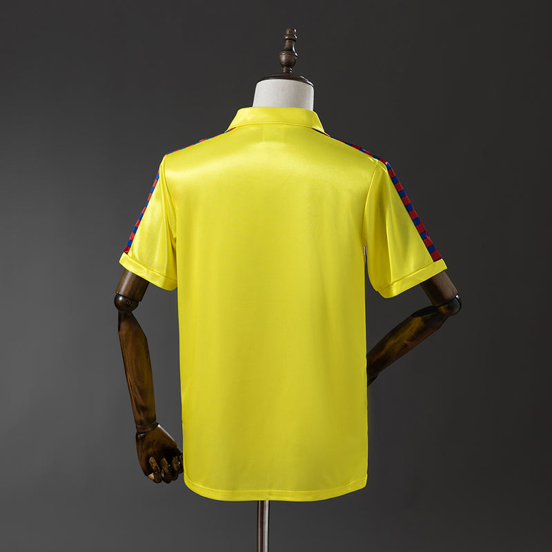 81-85 Barça segunda equipación