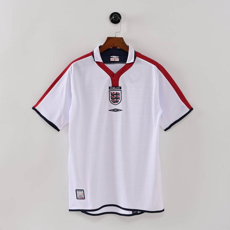 04 Selección Inglaterra primera equipacion