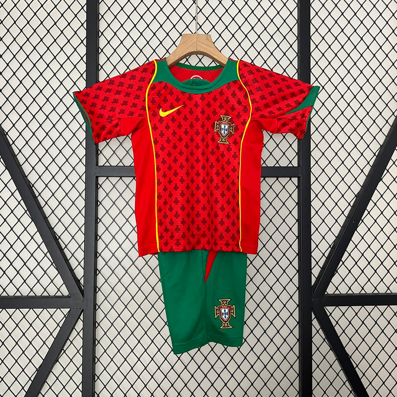 2004 Portugal primera equipación niño