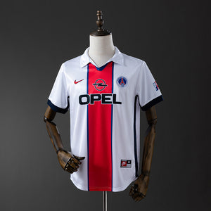 98-99 PSG segunda equipación