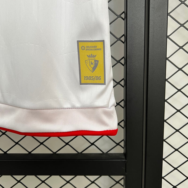 25-26 Osasuna tercera equipación