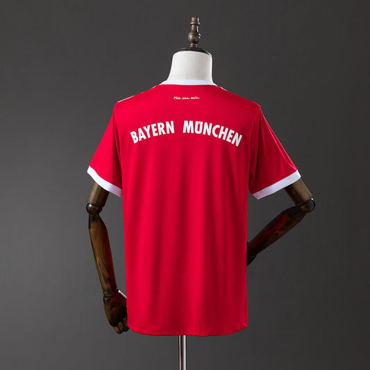 17-18 Bayern de Munich primera equipación