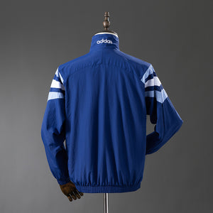 2026 Argentina cortavientos azul marino/celeste