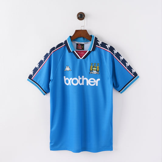 97-98 Manchester City primera equipacion