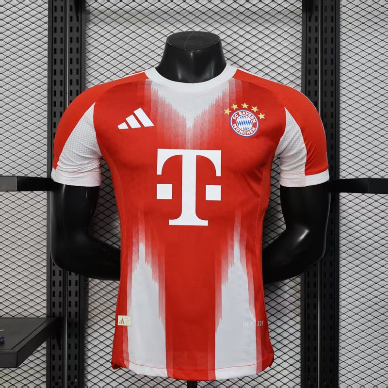 25-26 Bayern de Munich primera equipación