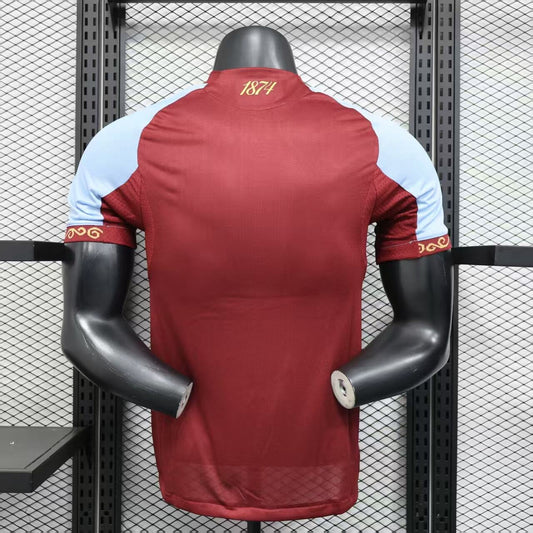 25-26 Aston Villa primera equipacion