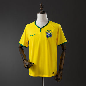 2014 Brasil primera equipación