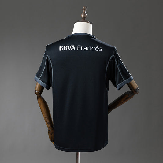 13-14 River Plate 75 aniversario