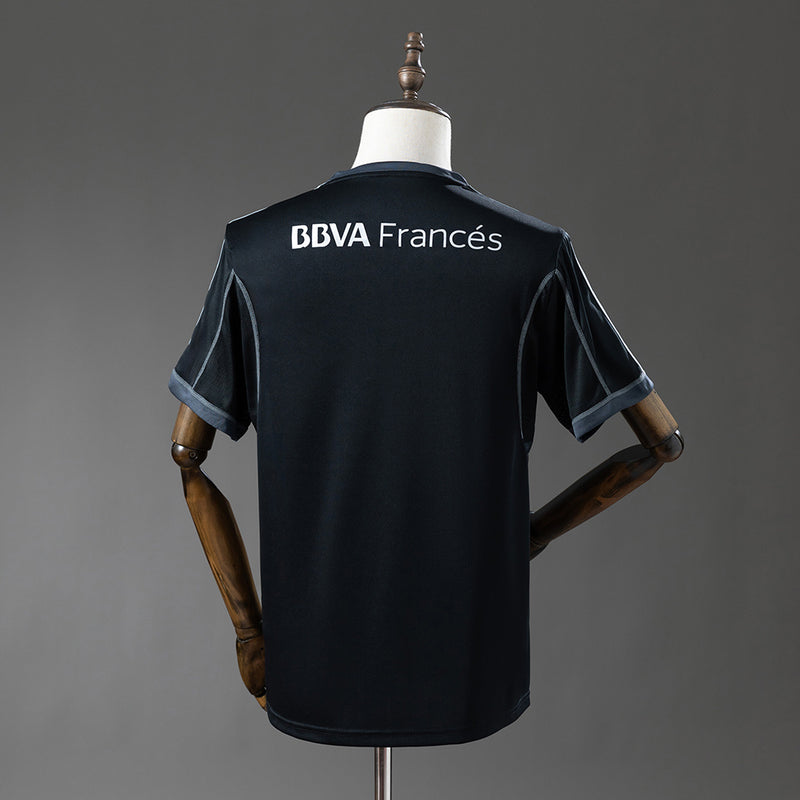 13-14 River Plate 75 aniversario