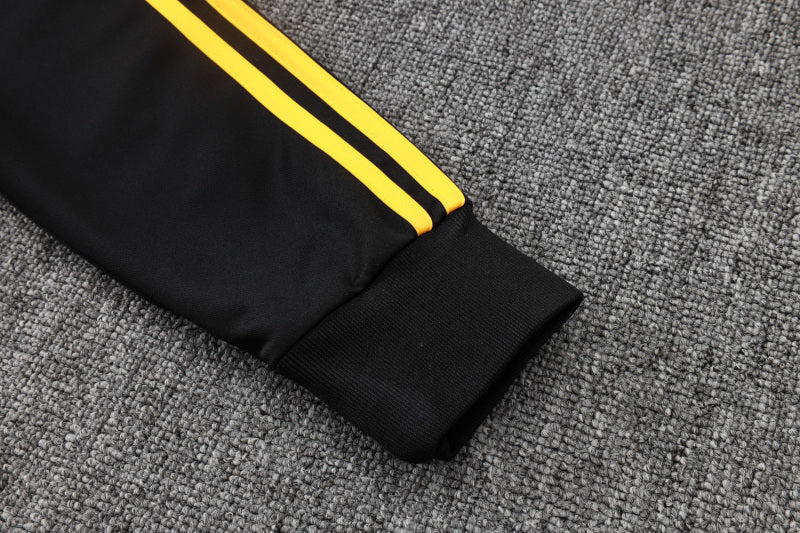 25-26 Real Madrid conjunto de chándal niño negro/amarillo